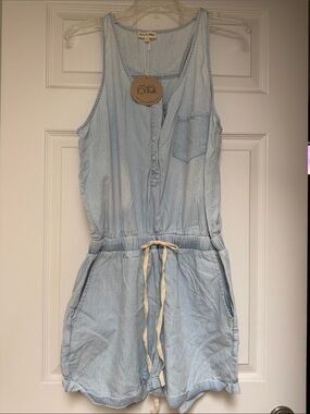 New with tags Light Blue Sleeveless Tie-Waist Romper
